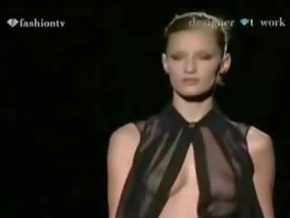 Oops - lencería runway vídeo - ver a través de y desnuda - en tv - recopilación