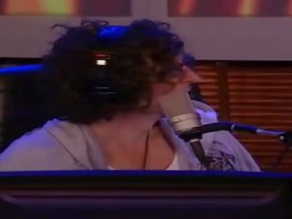 Nicole sheridan gives digawe nggo tangan on howard stern tv: reged clip c9 | xhamster