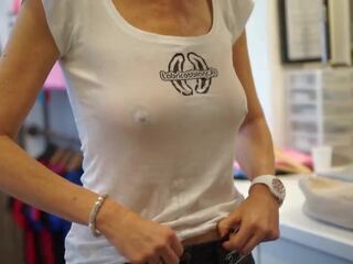 Lexoweb σε υγρός t-shirt â braless και pantyless: σεξ ταινία 94 | xhamster