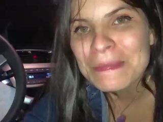 Tatiana morales hace oral en do auto y luego se lo venir